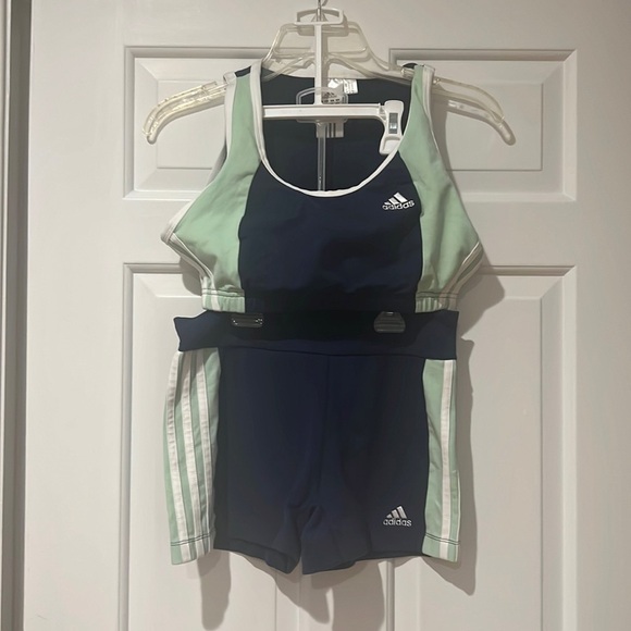 Adidas short and tank set - Picture 1 of 16